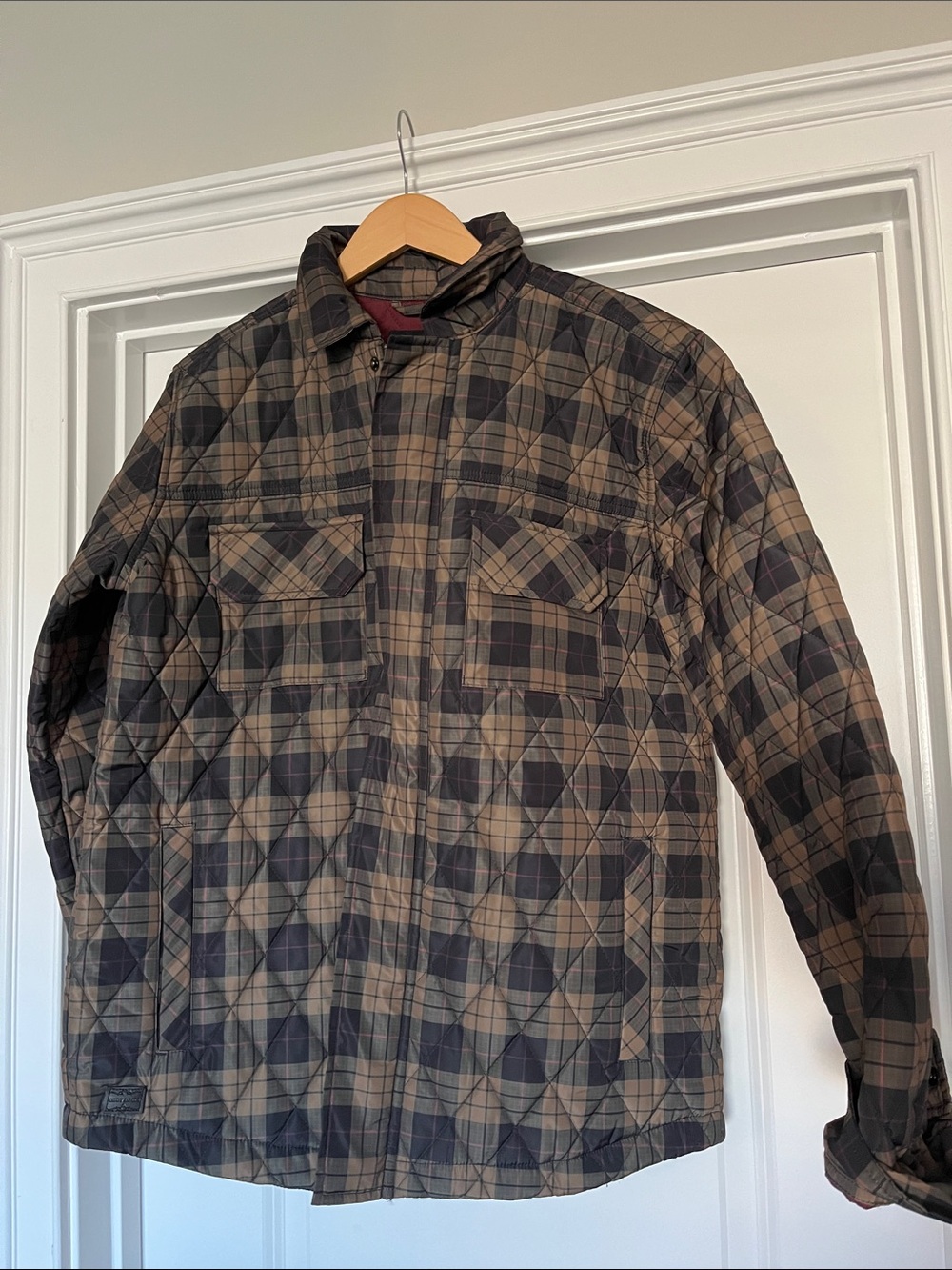 Cody James Men's Quilted Plaid Jacket in Brown and green